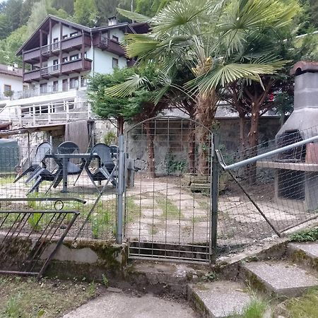 La Casa Di Siro Apartman Caderzone Kültér fotó