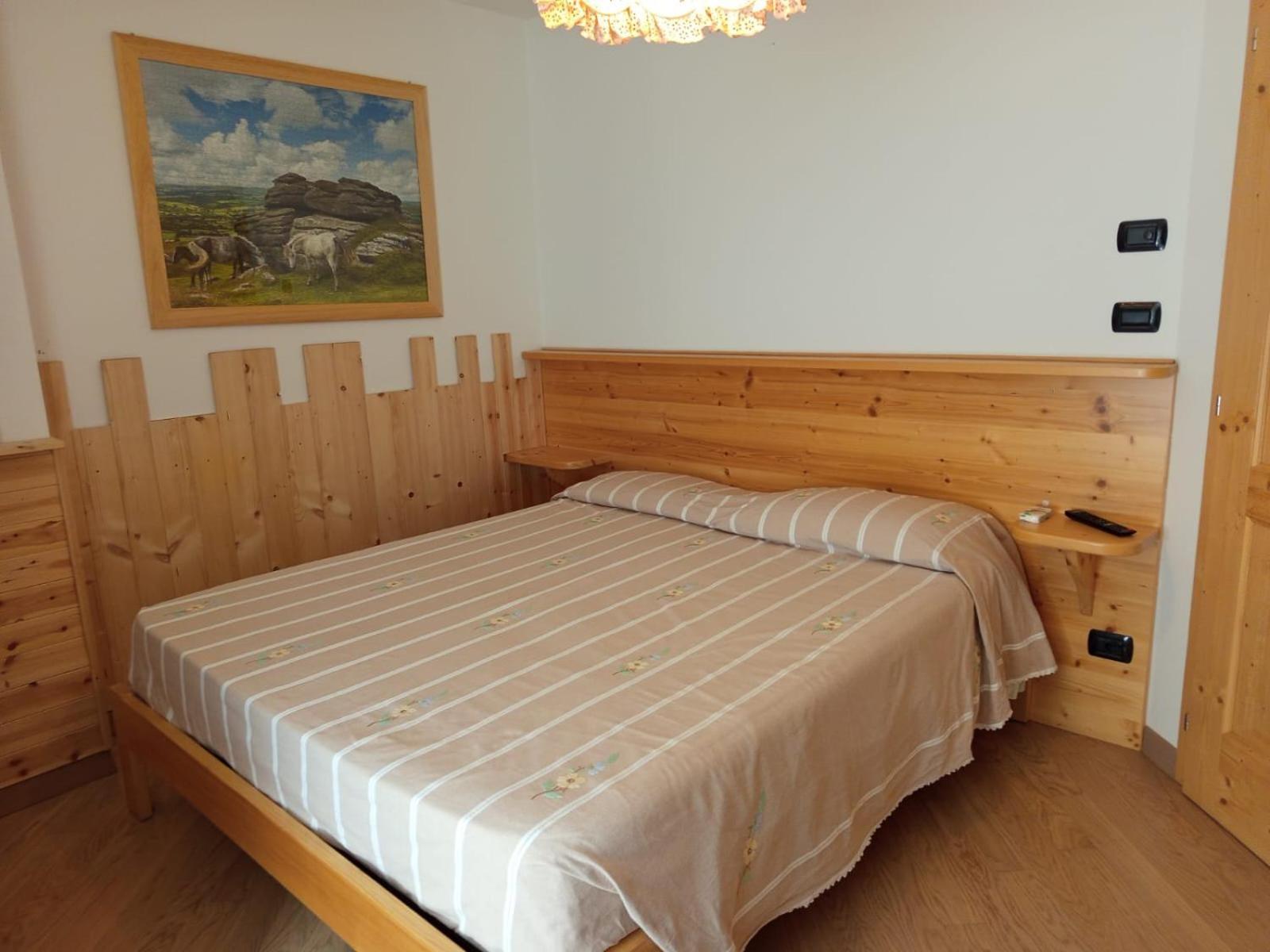 La Casa Di Siro Apartman Caderzone Kültér fotó