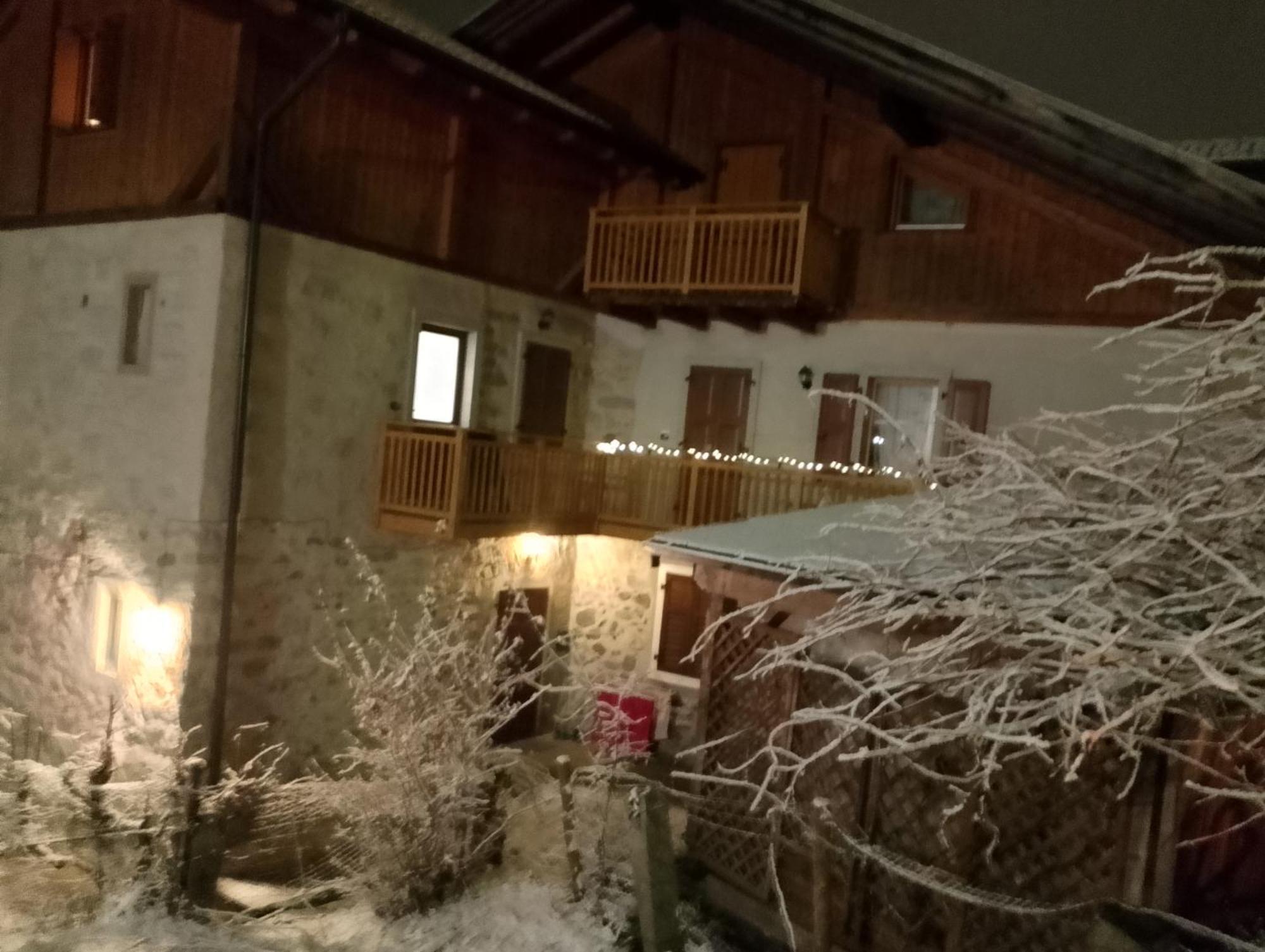 La Casa Di Siro Apartman Caderzone Kültér fotó